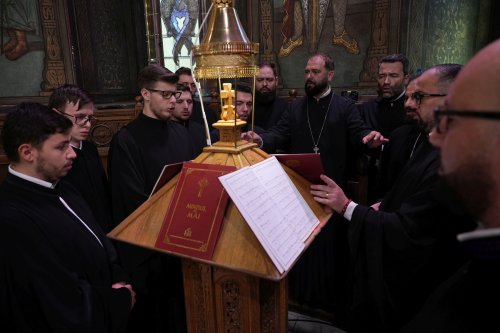 Priveghere pentru Sfinții Împărați la Catedrala Patriarhală Poza 273817