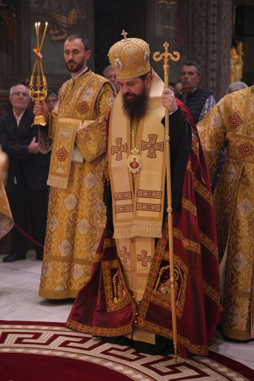 Priveghere pentru Sfinții Împărați la Catedrala Patriarhală Poza 273832