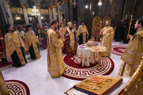 Priveghere pentru Sfinții Împărați la Catedrala Patriarhală Poza 273842