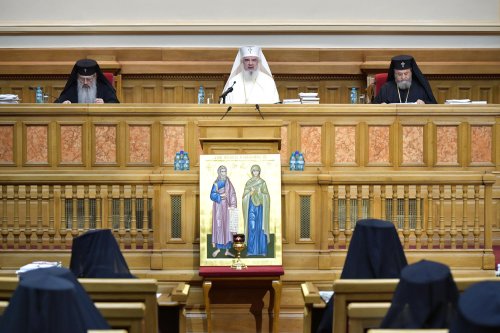 Ședință de lucru a Sfântului Sinod la Palatul Patriarhiei Poza 273976