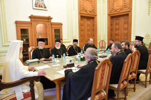 Ședință de lucru a Sfântului Sinod la Palatul Patriarhiei Poza 273984