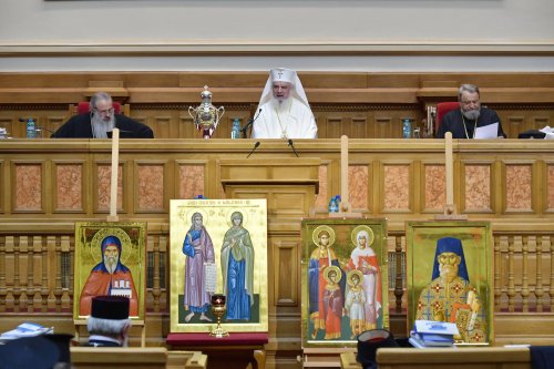 Ședință de lucru a Sfântului Sinod la Palatul Patriarhiei Poza 273997