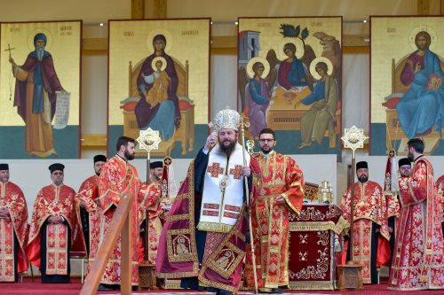 Slujba Privegherii în cinstea Mucenicului Dimitrie pe Colina Patriarhiei Poza 274042