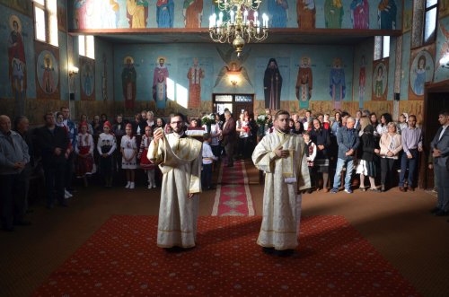 Slujire arhierească la Mihai Bravu, Episcopia Oradiei Poza 273895