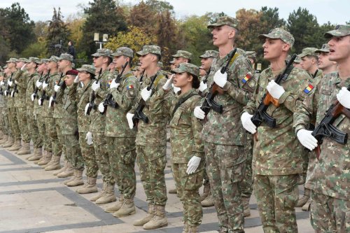 Ziua Armatei României celebrată cu solemnitate în Capitală Poza 273914