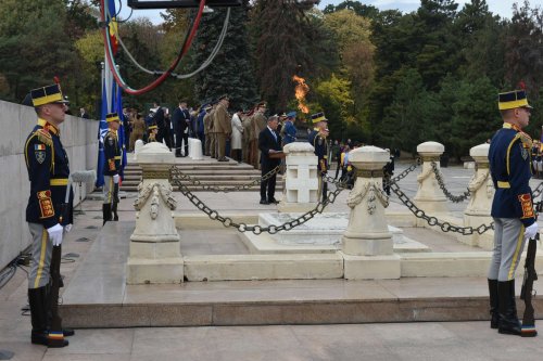Ziua Armatei României celebrată cu solemnitate în Capitală Poza 273929