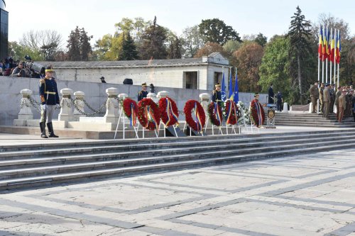 Ziua Armatei României celebrată cu solemnitate în Capitală Poza 273931