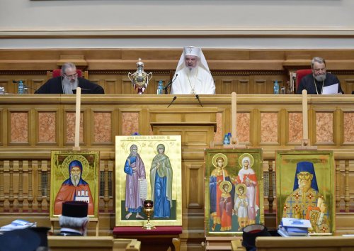 Noi hotărâri ale Sfântului Sinod al Bisericii Ortodoxe Române Poza 274229