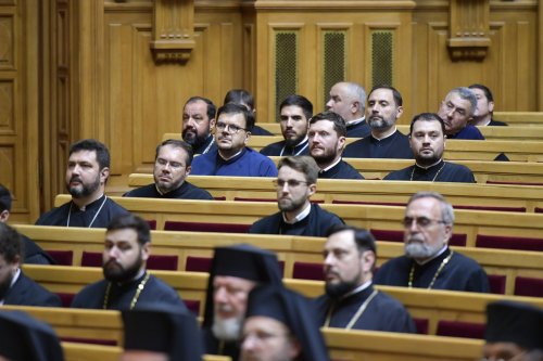 Sfântul Sinod s-a reunit în ședință solemnă la Palatul Patriarhiei Poza 274218