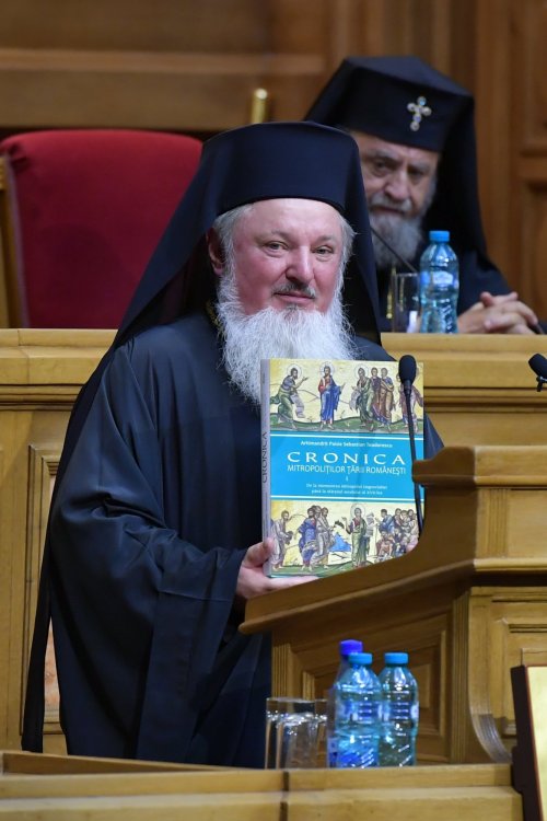 Sfântul Sinod s-a reunit în ședință solemnă la Palatul Patriarhiei Poza 274226