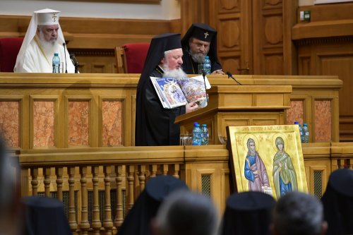 Sfântul Sinod s-a reunit în ședință solemnă la Palatul Patriarhiei Poza 274227