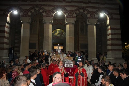 Momente de împlinire și prăznuire duhovnicească în Oltenia Poza 274862