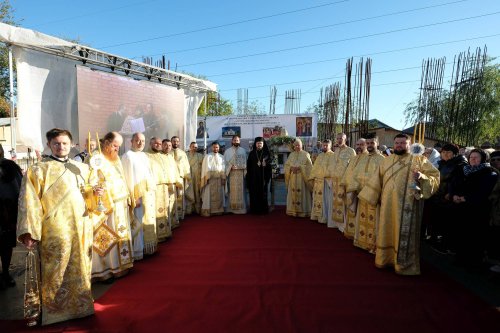 Un nou lăcaș de rugăciune în orașul Pantelimon din județul Ilfov Poza 275603