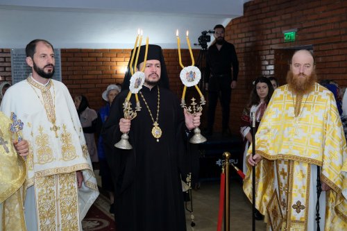 Un nou lăcaș de rugăciune în orașul Pantelimon din județul Ilfov Poza 275606