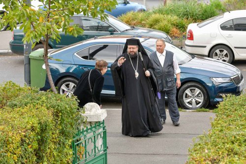 Hramul Parohiei Parcul Domeniilor-Cașin din Capitală Poza 276137