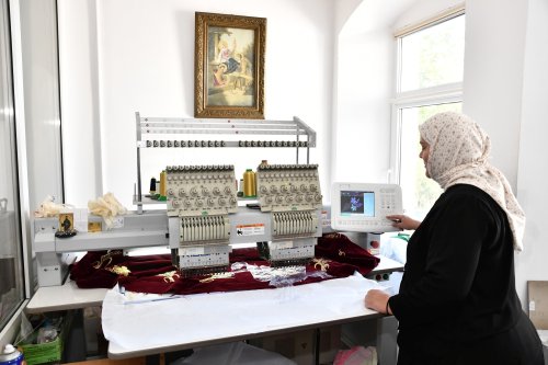 Rugăciunea și lucrul se împletesc armonios în atelierele Mănăstirii Pasărea Poza 275794