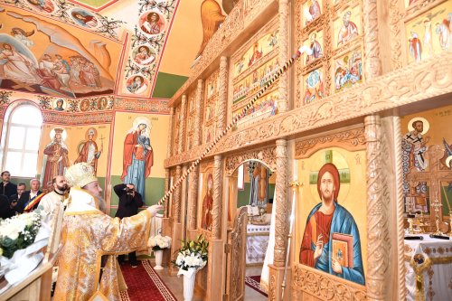 Veşmântul harului pentru o nouă biserică din Ilfov Poza 276559