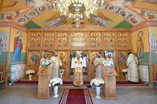Veşmântul harului pentru o nouă biserică din Ilfov Poza 276580