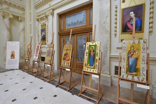 Conferință dedicată artei bisericești la Palatul Patriarhiei Poza 276666