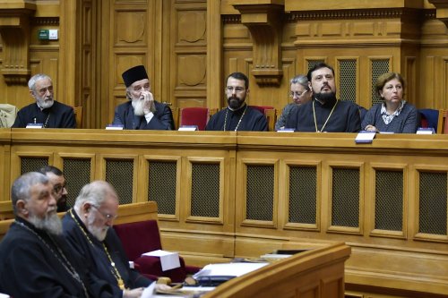 Conferință dedicată artei bisericești la Palatul Patriarhiei Poza 276671