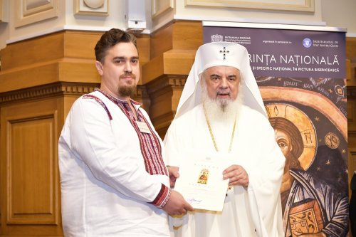 Conferință dedicată artei bisericești la Palatul Patriarhiei Poza 276693