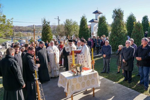 Moment de împlinire la o parohie din Curtea de Argeș Poza 276796