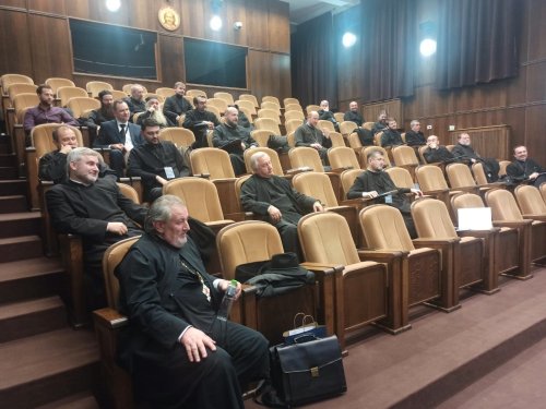 Întâlnirea Societății Bibliștilor Ortodocși Români la Mănăstirea Nicula Poza 276899