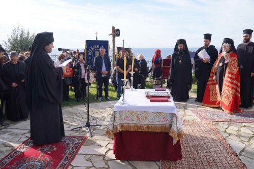 Patriarhul Ecumenic în localitatea natală a Sfântului Nectarie Poza 276820