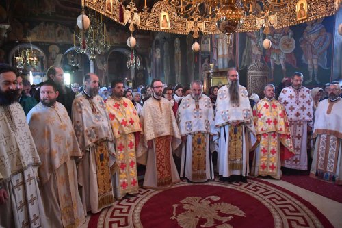 Sfântul Grigorie Palama cinstit în biserica din campusul Universităţii Politehnica Poza 276921