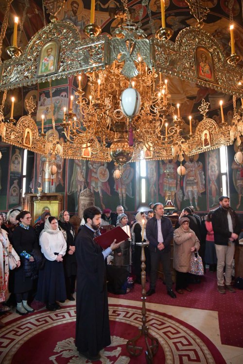 Sfântul Grigorie Palama cinstit în biserica din campusul Universităţii Politehnica Poza 276926