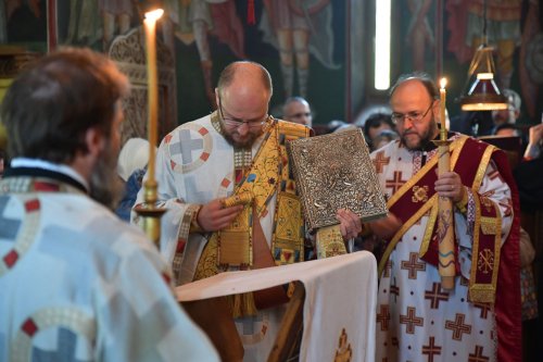 Sfântul Grigorie Palama cinstit în biserica din campusul Universităţii Politehnica Poza 276927