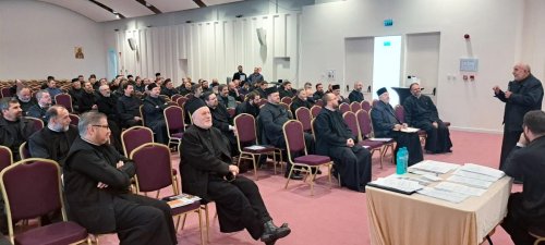 Sedință a preoților din Protopopiatul Iași I Poza 277053