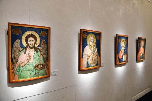 Expoziție de artă bisericească veche inaugurată la Palatul Patriarhiei Poza 277253
