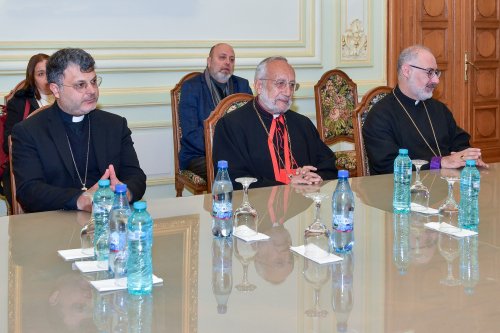 Oaspete armean catolic în vizită la Palatul Patriarhiei Poza 277212