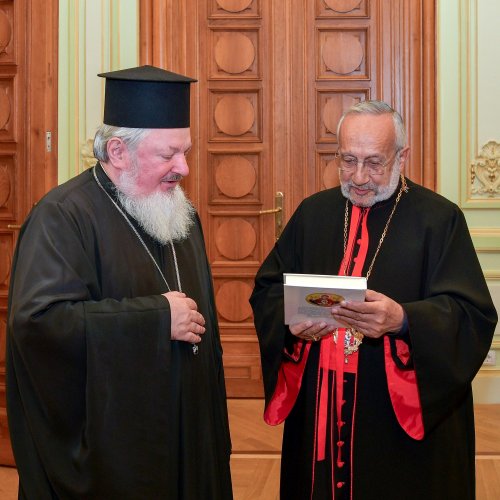 Oaspete armean catolic în vizită la Palatul Patriarhiei Poza 277221