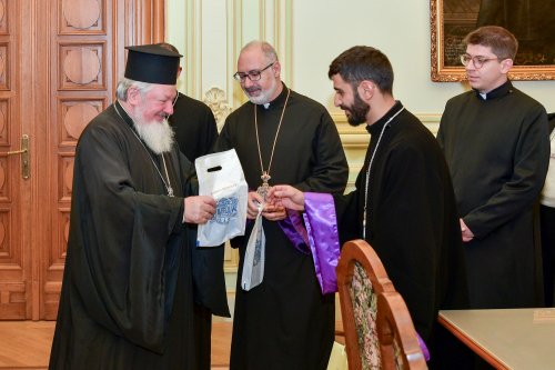 Oaspete armean catolic în vizită la Palatul Patriarhiei Poza 277222