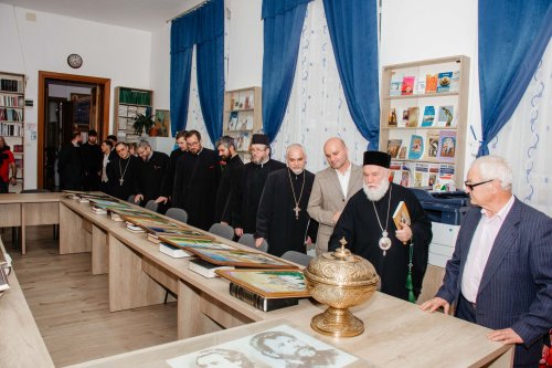 Seminariştii tulceni au serbat Ziua Dobrogei Poza 277340