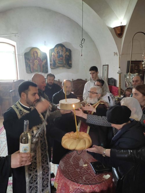 Un pelerinaj comemorativ la Mănăstirea Căldărușani Poza 277542