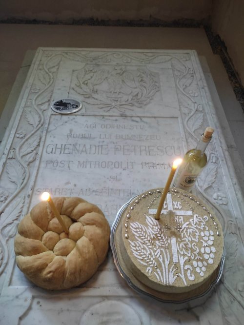 Un pelerinaj comemorativ la Mănăstirea Căldărușani Poza 277544