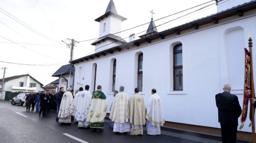 Biserică sfințită la Codlea, judeţul Brașov Poza 277738