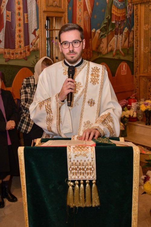 Cinstirea Sfântului Antonie de la Iezerul Vâlcii în biserica sa din Capitală Poza 277994