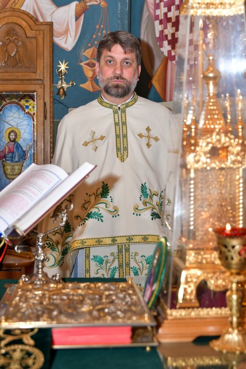 Cinstirea Sfântului Antonie de la Iezerul Vâlcii în biserica sa din Capitală Poza 278003