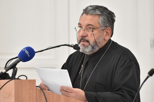 Preotul profesor Gala Galaction evocat  la Facultatea de Teologie din București Poza 278502