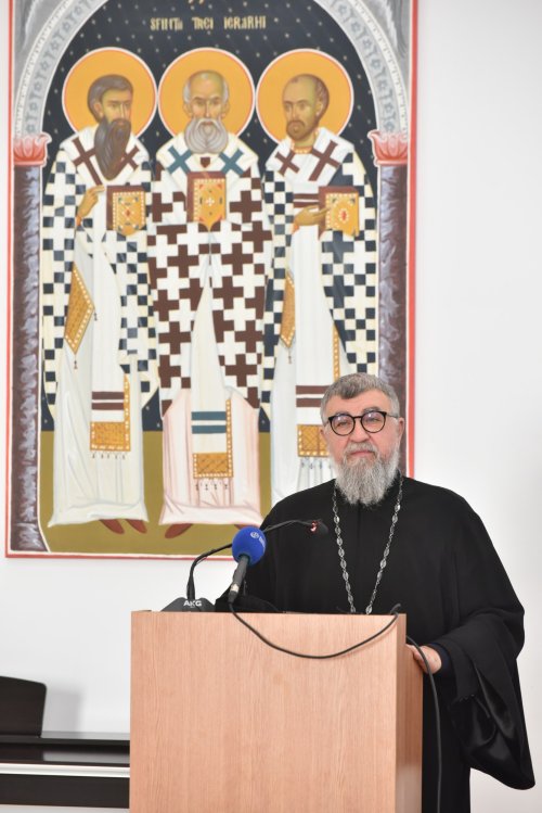 Preotul profesor Gala Galaction evocat  la Facultatea de Teologie din București Poza 278515