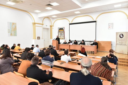 Preotul profesor Gala Galaction evocat  la Facultatea de Teologie din București Poza 278521