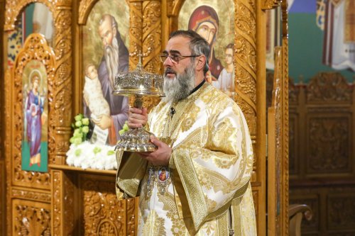 Prinos de cinstire adus Sfântului Stelian la Catedrala Copiilor din Buzău Poza 278624
