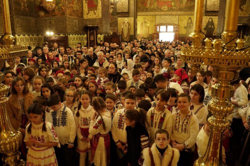 Arhiepiscopia Dunării de Jos şi-a cinstit ocrotitorul Poza 278858