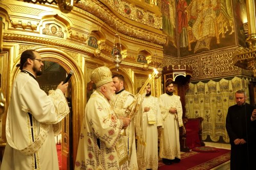 Arhiepiscopia Dunării de Jos şi-a cinstit ocrotitorul Poza 278861