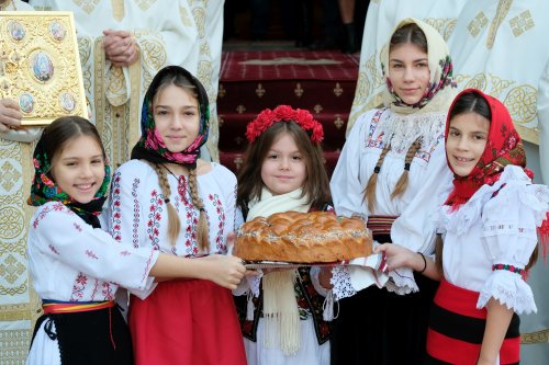 Înnoire la Biserica „Sfântul Nicolae”-Vlădica din Capitală Poza 278929