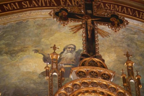 Expoziţie de icoane pictate pe sticlă la Biserica Zlătari din Bucureşti Poza 279095